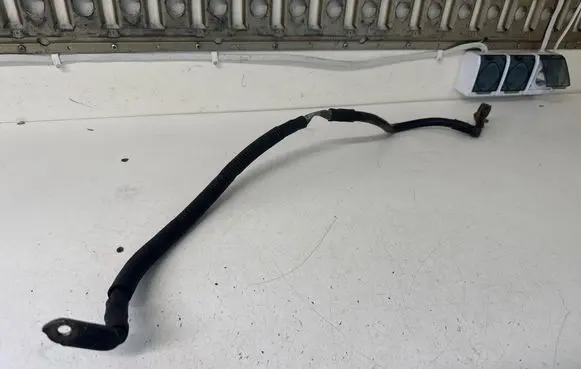 Volkswagen Multivan T5 Negative earth cable (battery) 