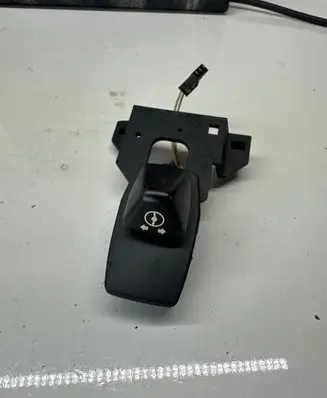 BMW 5 E60 E61 Steering wheel adjustment switch 6947786 676786 032060631