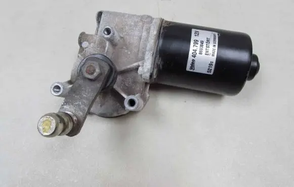 Volvo XC90 Wiper motor 8693849 40496