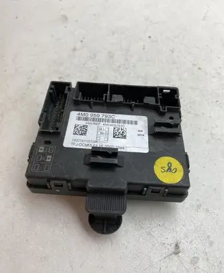 Audi Q7 4M Door control unit/module 4M0959793C