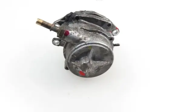 Opel Omega B2 Vacuum pump 24402538