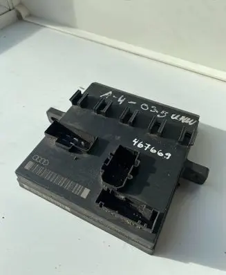 Audi A4 S4 B6 8E 8H Comfort/convenience module 8E0907279C