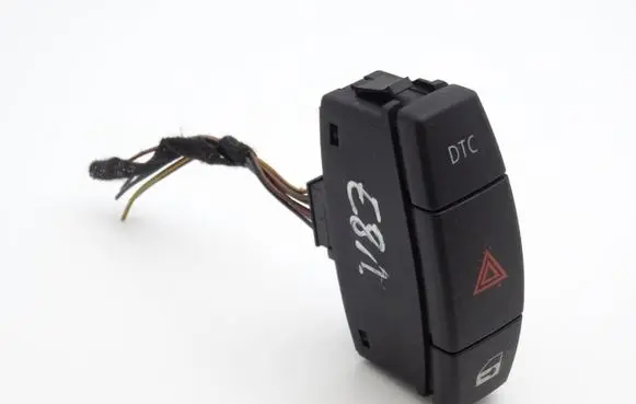 BMW 1 E81 E87 Hazard light switch 694580303 6945803