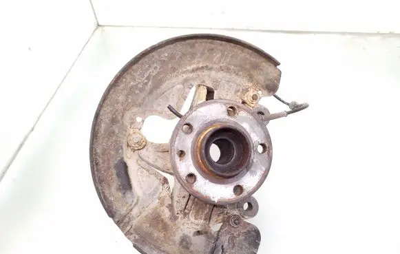 Volvo S80 Front wheel hub spindle knuckle
