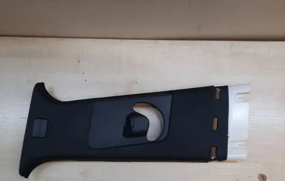 Land Rover Evoque I (D)pillar trim (top) BJ32243A87