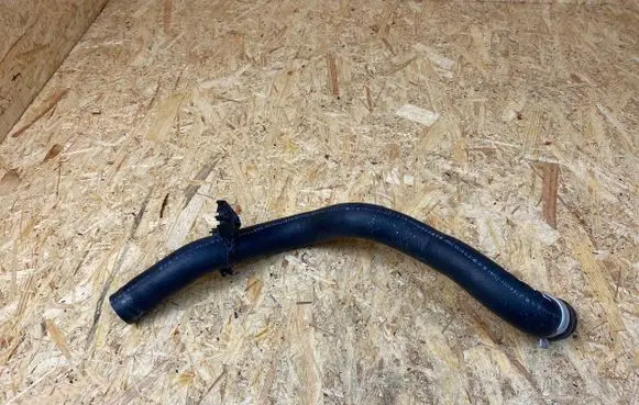 Lexus ES 250 - 300 - 330 Engine coolant pipe/hose