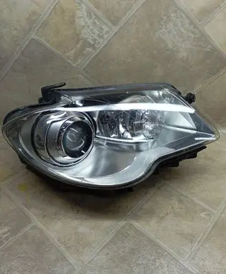 Volkswagen Touran I Headlight/headlamp