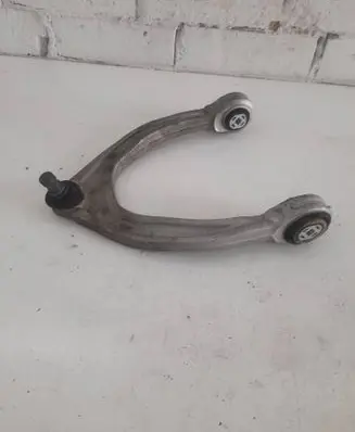 Alfa Romeo Stelvio Front lower control arm/wishbone K206602