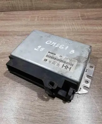 Opel Omega B1 ABS control unit/module 0261203588 90492382HH
