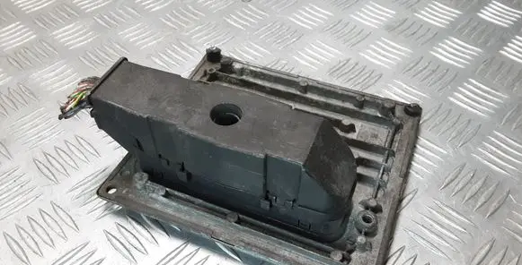 Ford Fiesta Engine control unit/module 6S6112A650GD