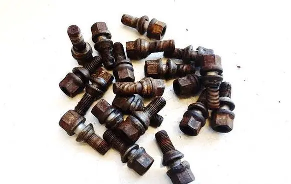 Peugeot 508 Nuts/bolts 