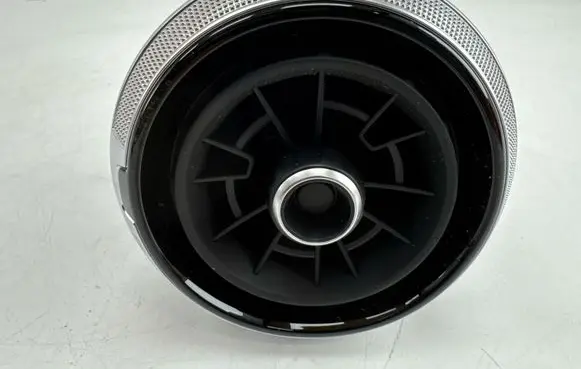 Dash center air vent grill