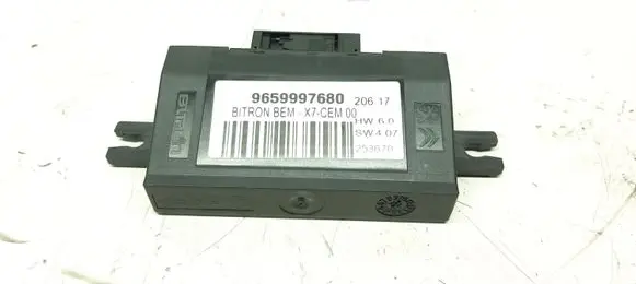 Peugeot 3008 II Other control units/modules 9659997680 6490C5