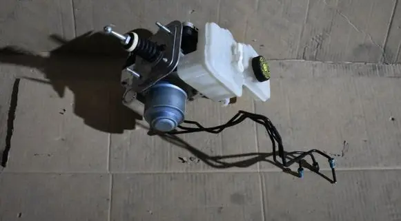 BMW 7 G11 G12 Brake booster 5A4A0D2