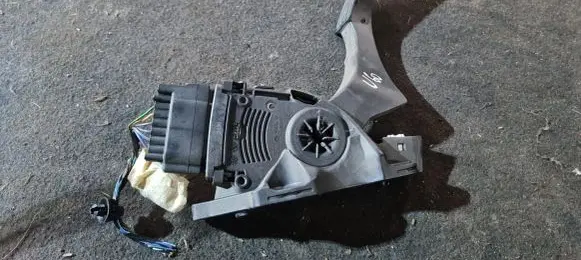 Volvo V60 Accelerator throttle pedal 31329060
