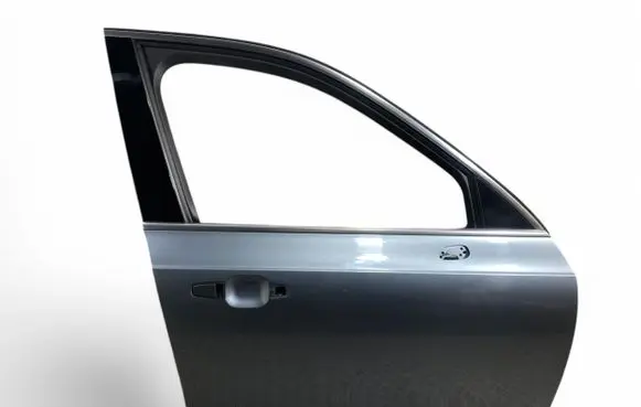 Volvo XC90 Front door