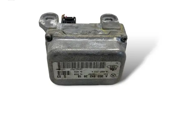 Mercedes-Benz C W203 ESP acceleration yaw rate sensor A0035423918