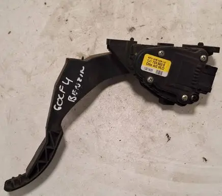 Volkswagen Golf IV Accelerator throttle pedal 1J1723503S 6PV00802610