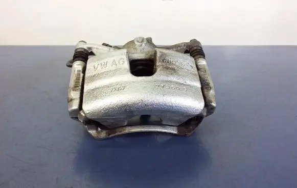 Volkswagen Golf Sportsvan Front brake caliper 