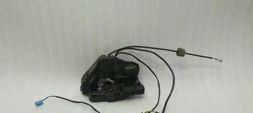 Mercedes-Benz E W211 Coupe door lock (next to the handle) A2117301235