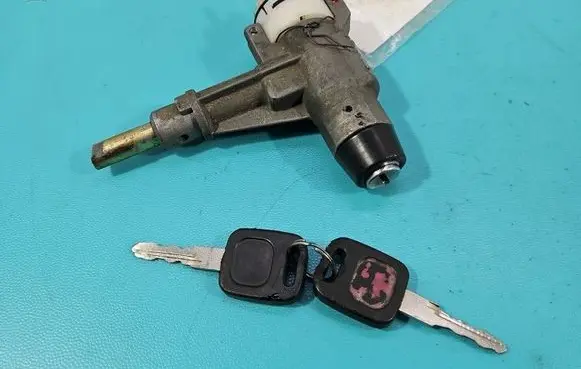 Audi 80 90 S2 B4 Ignition lock IMPRK1489850