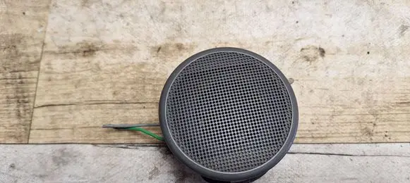 Renault Twingo II Front door high frequency speaker 8200553188 F145270XC36