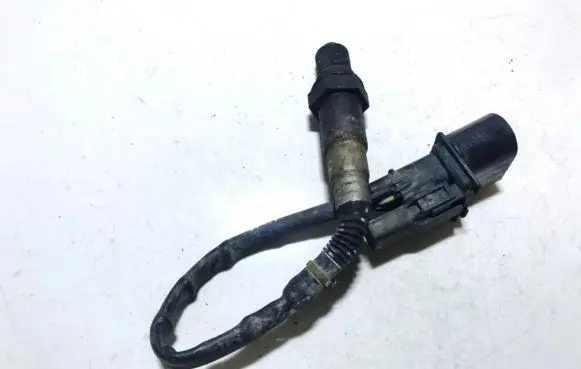 Volkswagen Golf V Lambda probe sensor 0258007068 0258007069