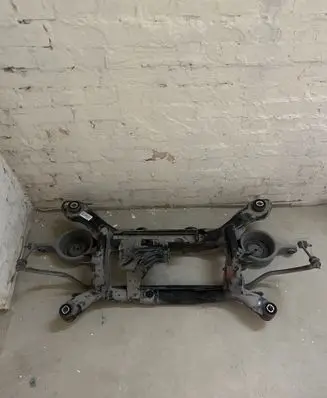 Volvo S60 Rear axle beam 31476426