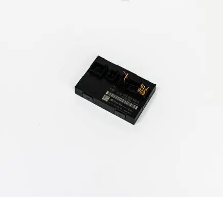 Volkswagen PASSAT B6 Central body control module 3C0959433R