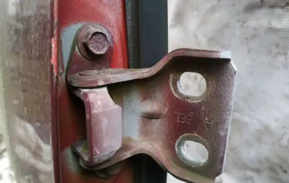 Opel Frontera A Front door upper hinge