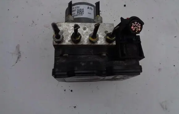 Opel Mokka X ABS Pump