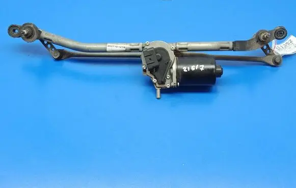 Opel Astra G Front wiper linkage and motor