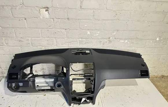 Mercedes-Benz C W204 Dashboard 66969950E