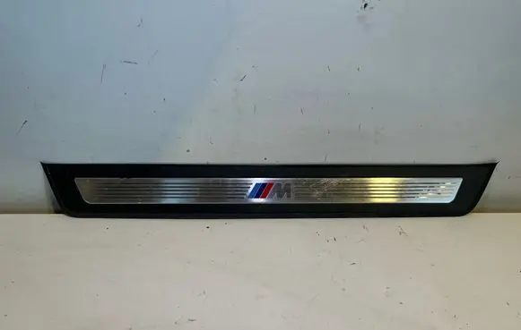 BMW 5 F10 F11 Front sill trim cover 8050054