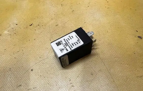 Porsche 911 996 Other relay 99661511700