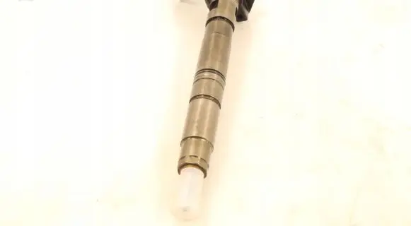 Audi A4 S4 B7 8E 8H Fuel injector 0445116030