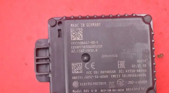 Tesla Model 3 Sensor 1108647-00-E