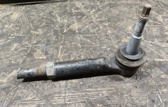 Chevrolet Malibu Steering tie rod end 