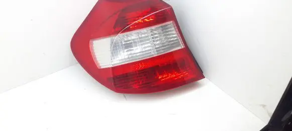 BMW 1 E81 E87 Rear/tail lights 6924501