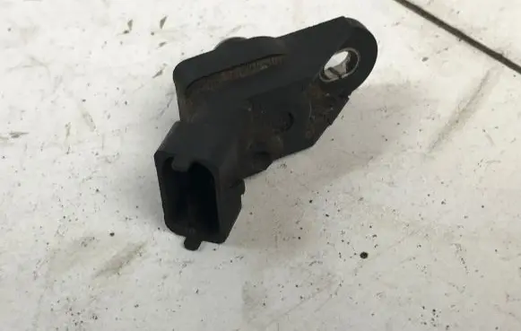 Fuel pressure sensor