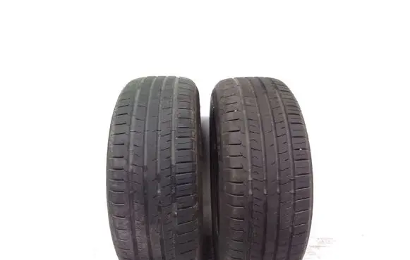 Volvo XC70 R17 summer tire 23555R17
