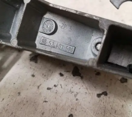 Peugeot 407 Front door exterior handle 9653401580