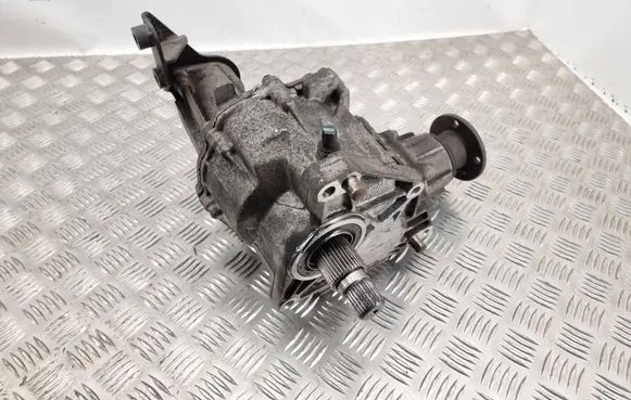 Hyundai Tucson JM Gearbox transfer box case F080412063