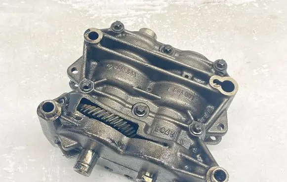 Mercedes-Benz C W204 Balance shaft A6460100236