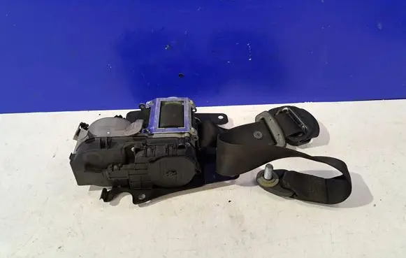 Mercedes-Benz S W221 Front seatbelt A2208600111