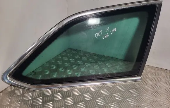 Skoda Octavia Mk3 (5E) Loading door trunk window/glass 