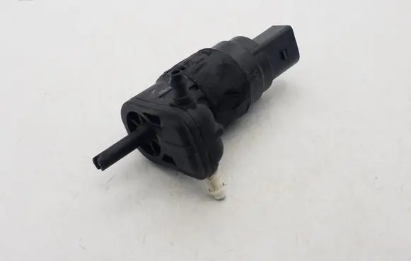 Audi Q5 SQ5 Windscreen/windshield washer pump 8K9955647