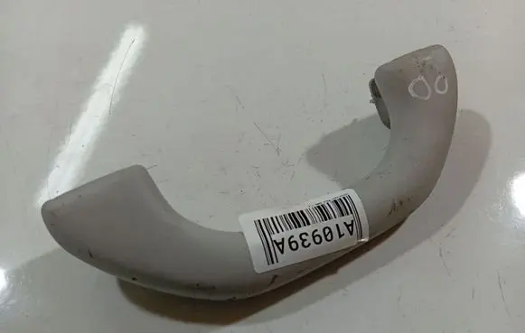 Volkswagen Polo IV 9N3 Front interior roof grab handle 6N0857607M