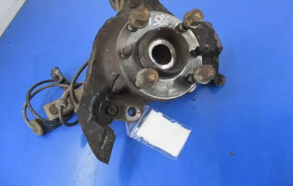 Fiat Bravo Front wheel hub spindle knuckle
