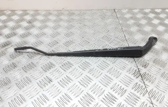 Toyota Corolla E120 E130 Front wiper blade arm 8522102120B